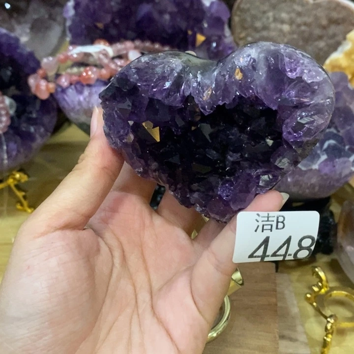 未镶嵌水晶大型摆件（非配饰）