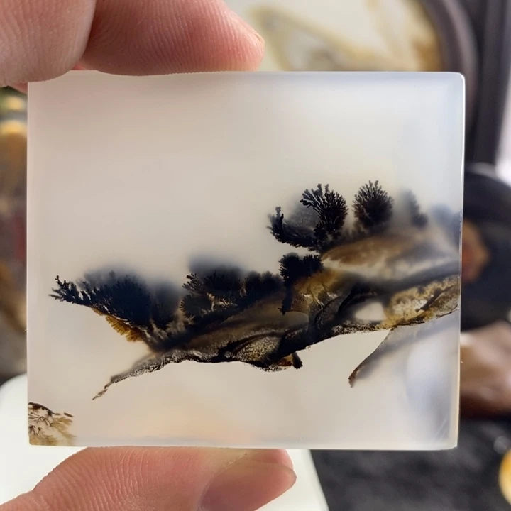 玛瑙/玉髓颈饰合金