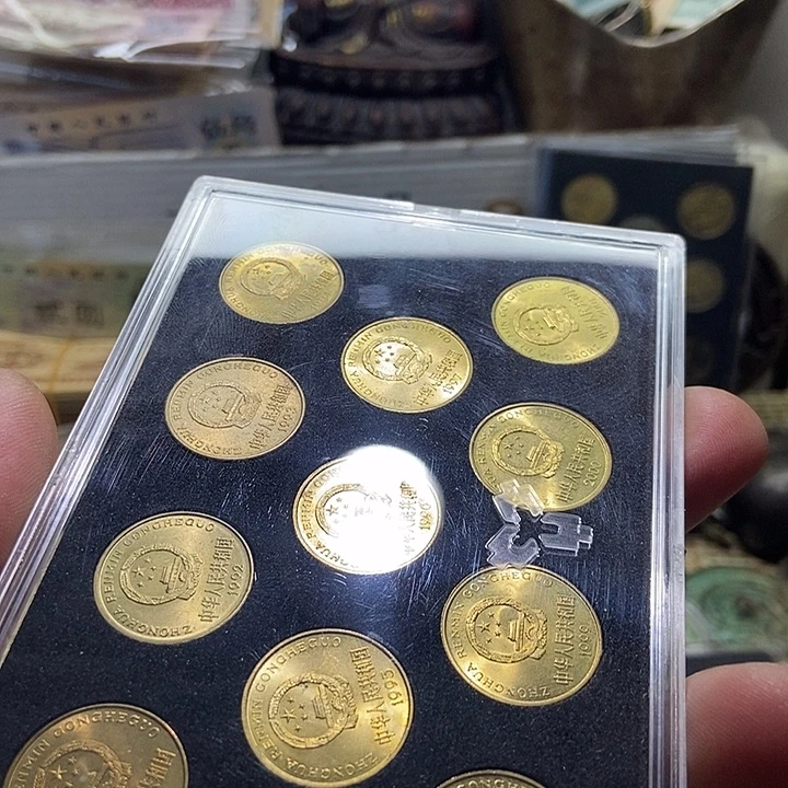 直***陀黄铜工艺品(非假不退不换)