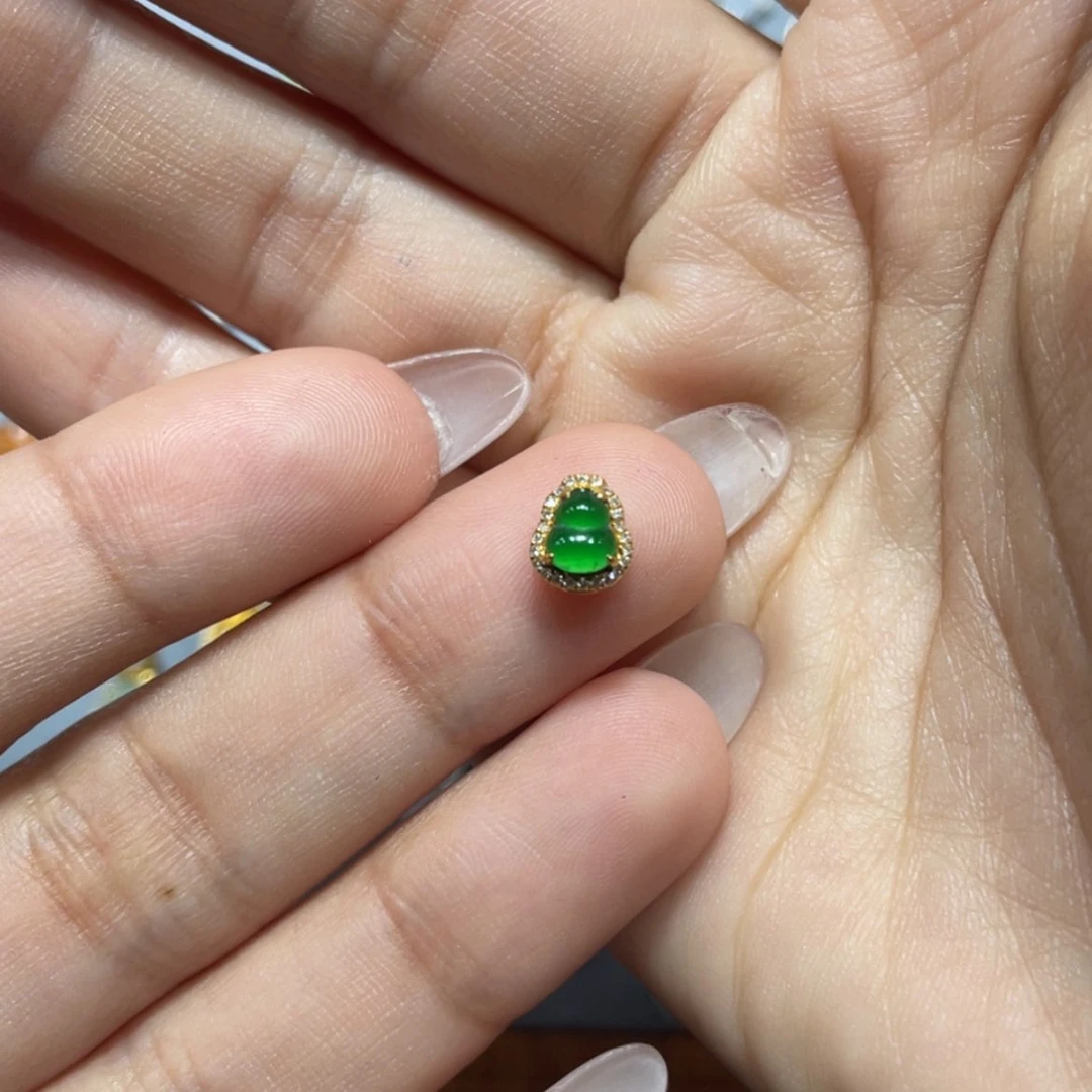 【闪购商品】翡翠18K金镶嵌吊坠(不含链)