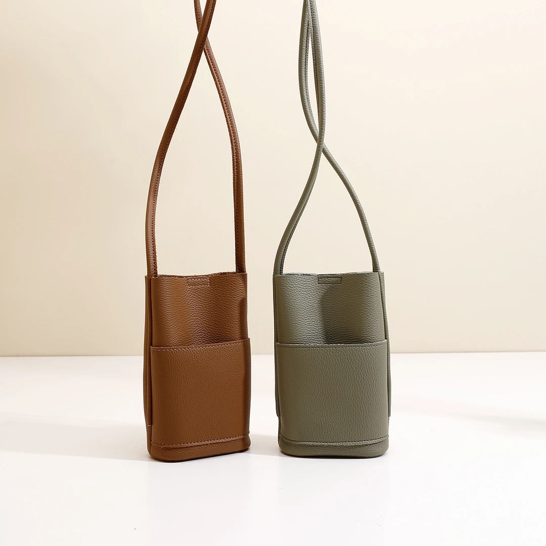 韩版极简风格小众休闲斜挎手机包文艺小清新软皮迷你散步小包女