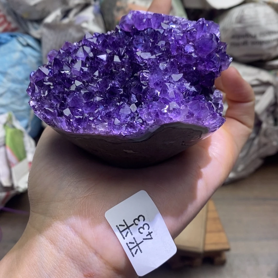 未镶嵌水晶大型摆件（非配饰）