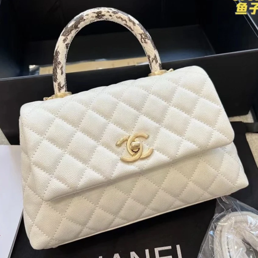 95新 Chanel/香奈儿 艾瑟尔奢品/白金鱼子酱coco handle小号/3245