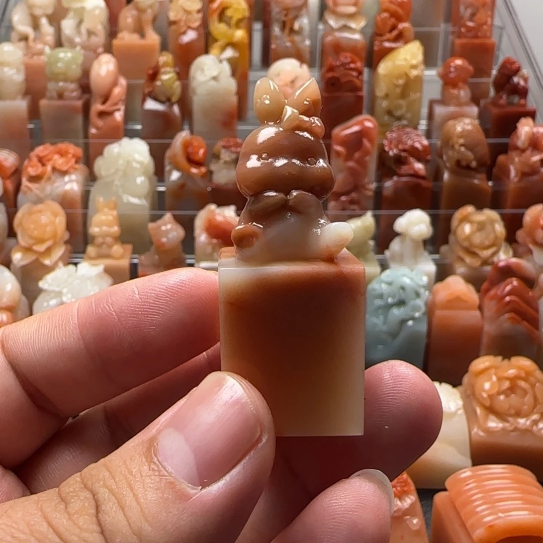 老挝石兔兔  2×5.1