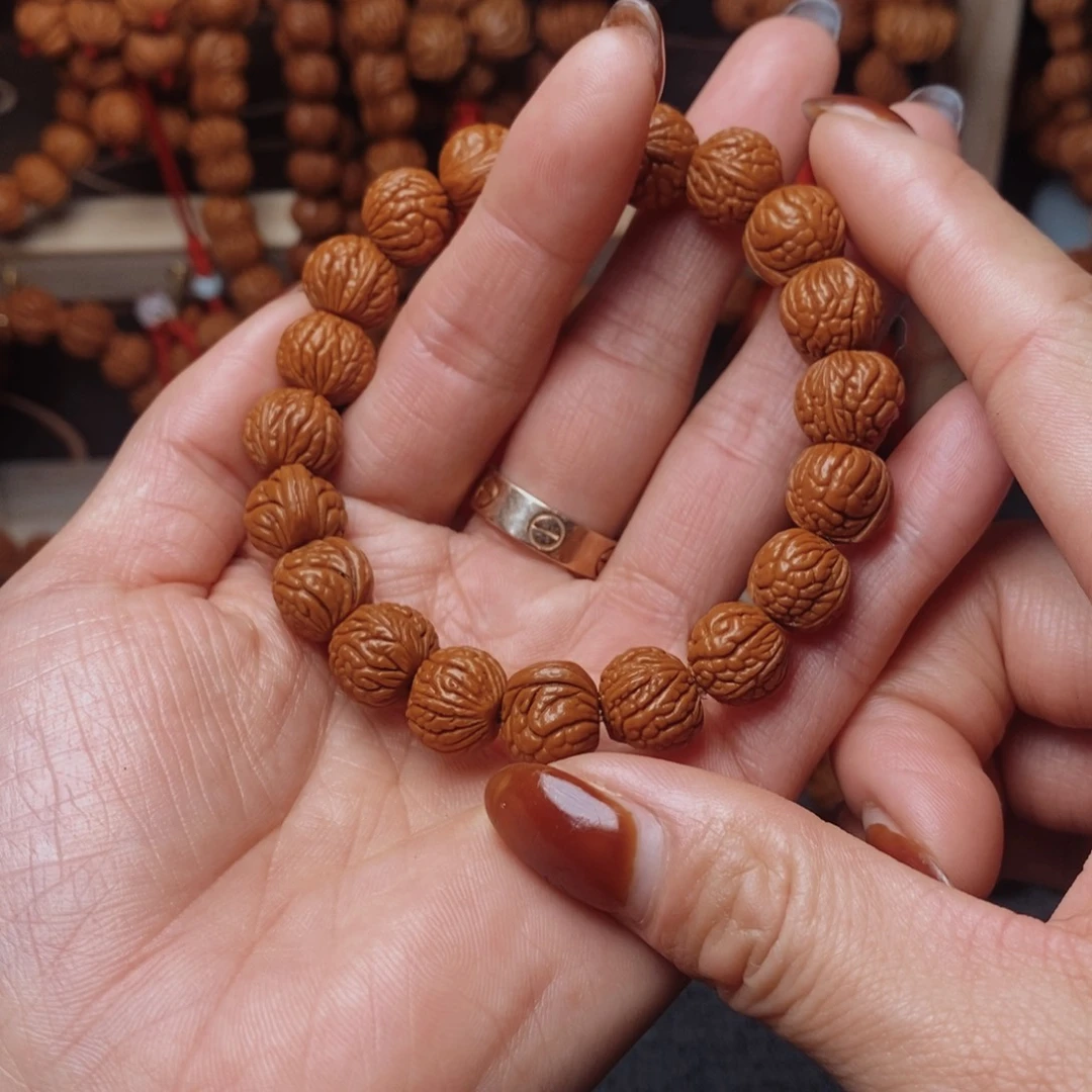 吊坠桃核龙纹桃枭