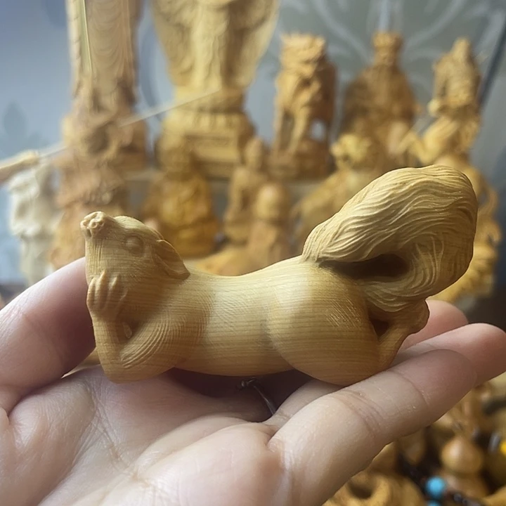 柏木（崖柏）崖柏松鼠