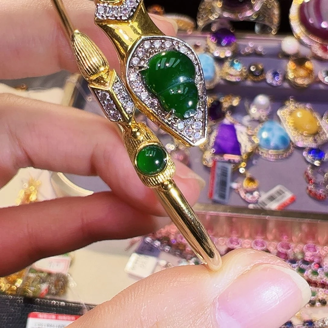 颈饰银S925镶嵌翡翠