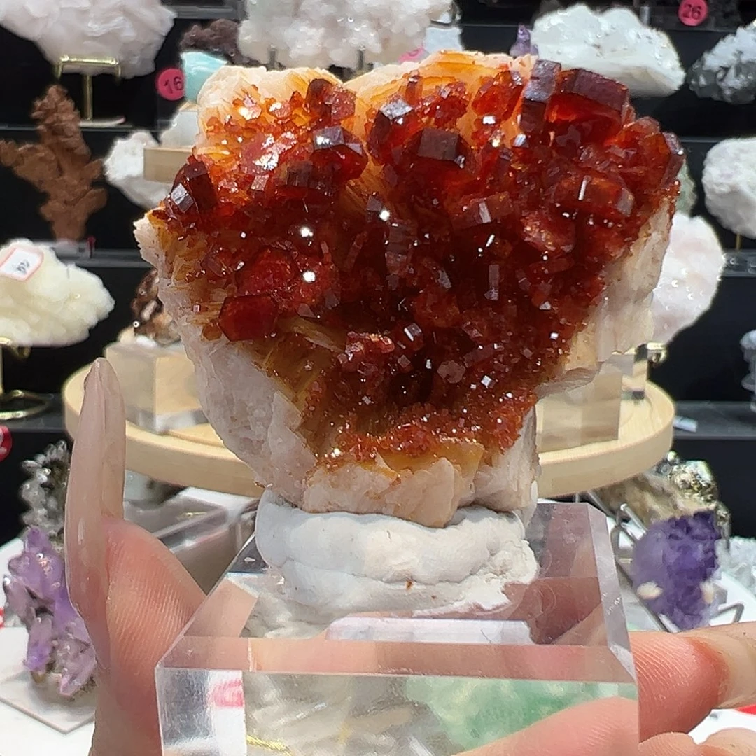 水晶大型摆件（非配饰）未镶嵌