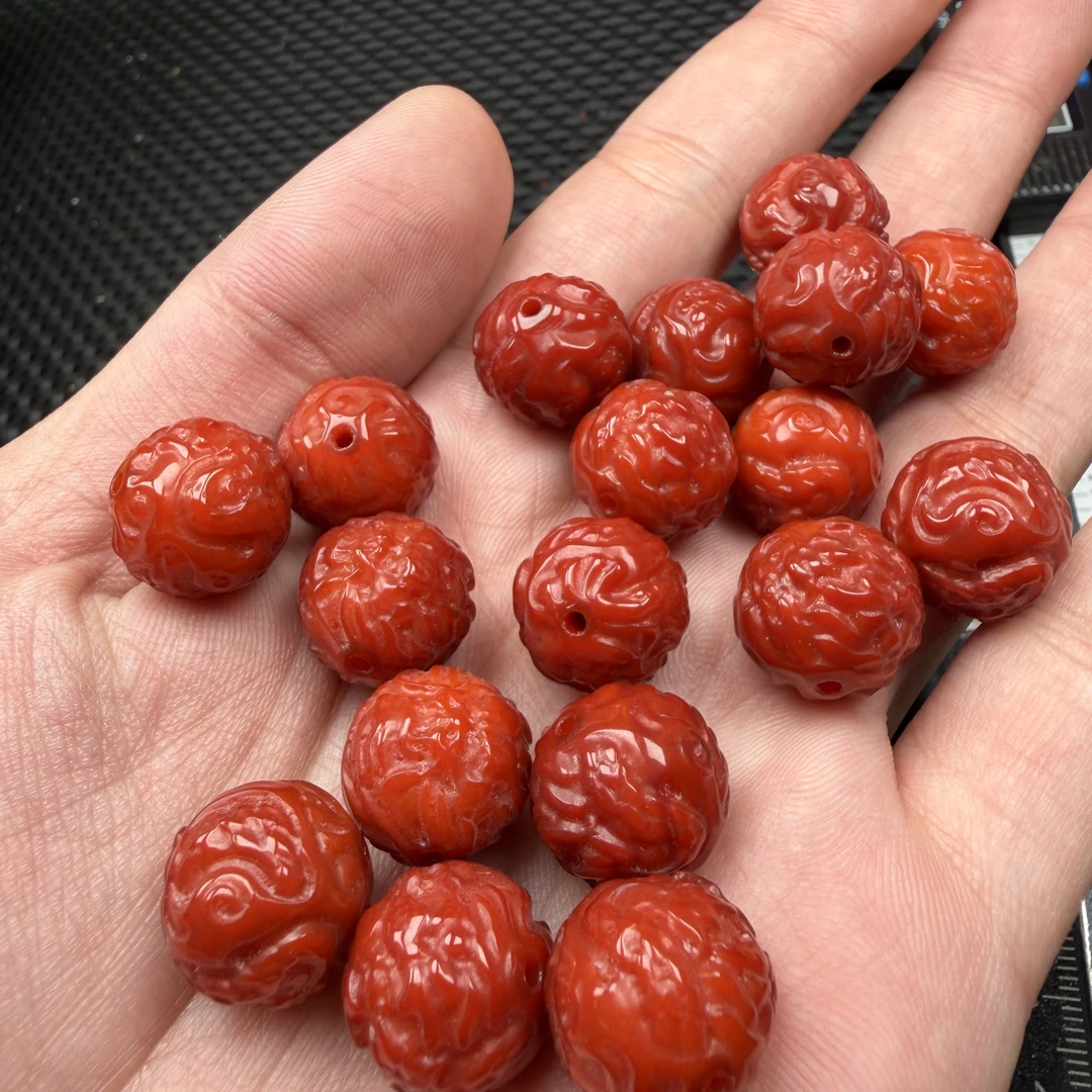 卡18mm龙珠一颗红润精工配珠雕刻珠配饰