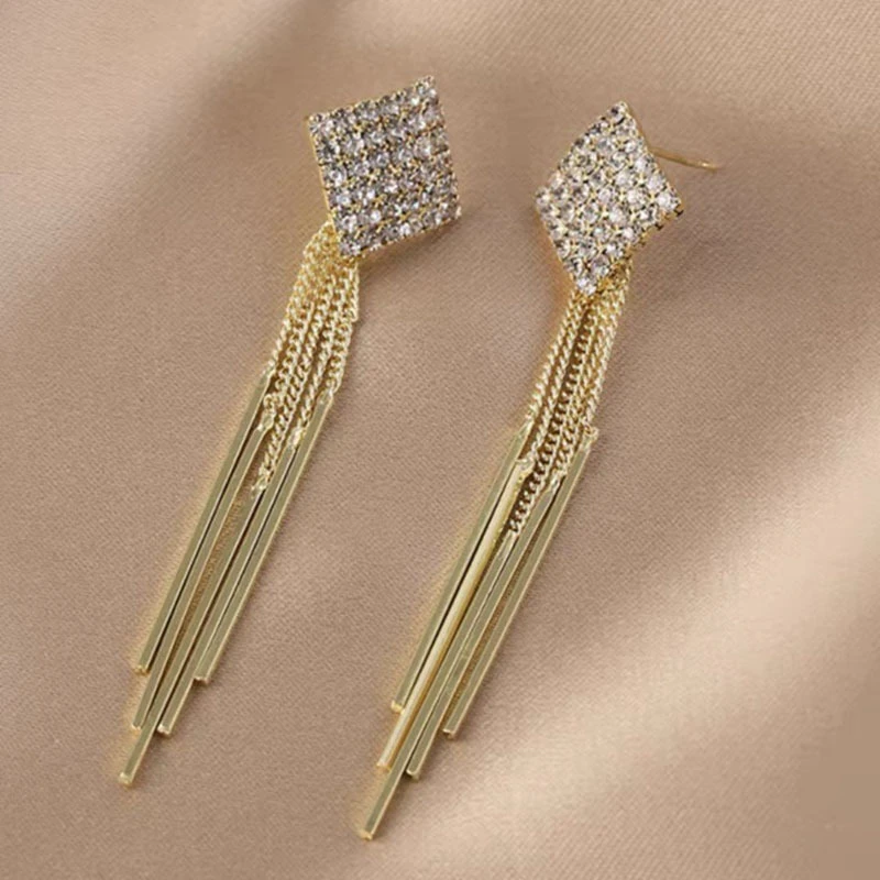 铜合金耳饰 新款潮几何流苏满钻爆款轻奢长款耳环高级感气质大气