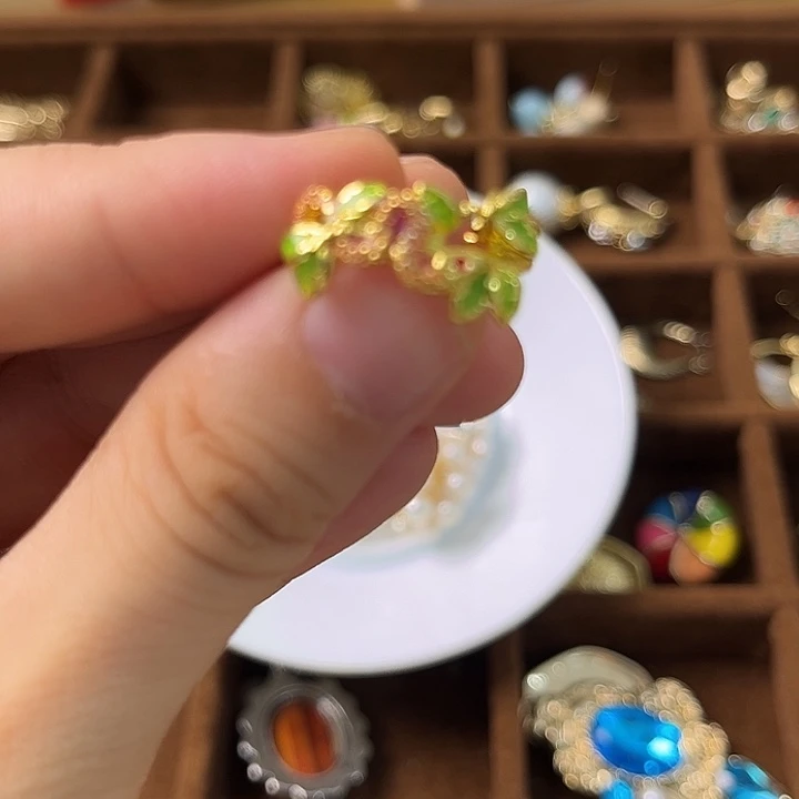晴***儿铁合金琉璃合金25357