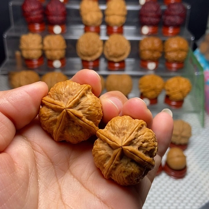 文玩核桃把件红灯笼38