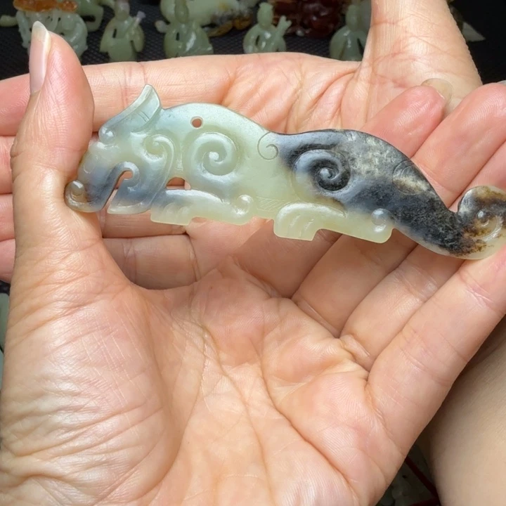 未镶嵌和田玉把件