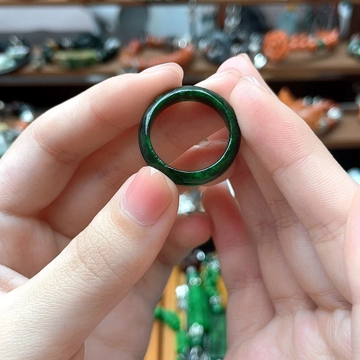 翡翠未镶嵌戒指饰品