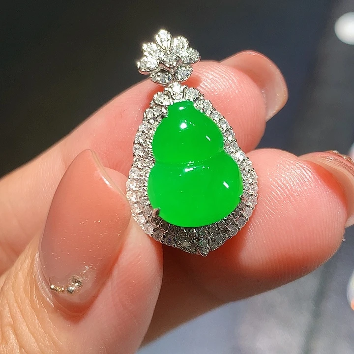 翡翠18K金镶嵌吊坠(不含链)