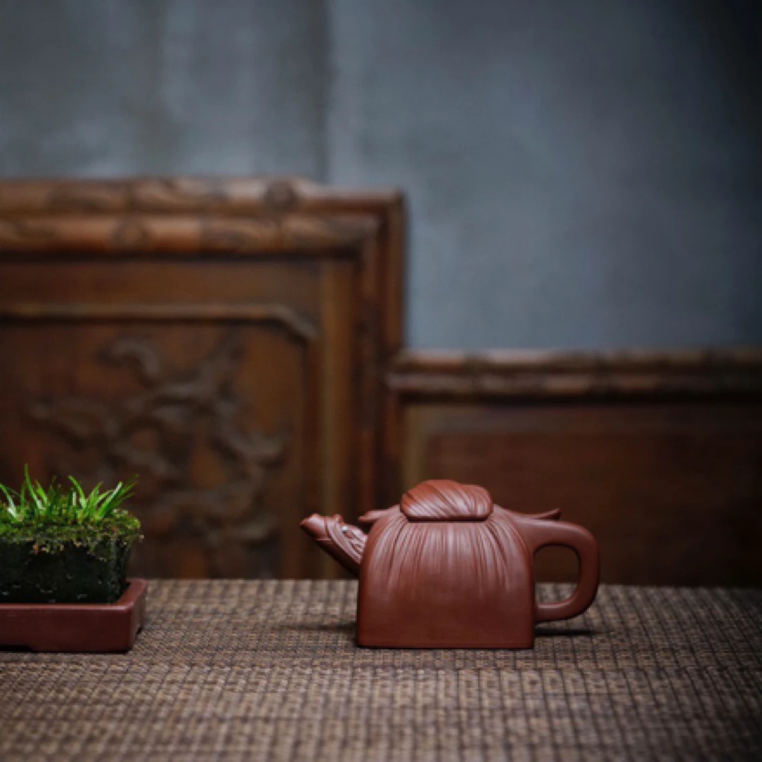 国工曲峰全手作品，原矿底槽清，280CC）