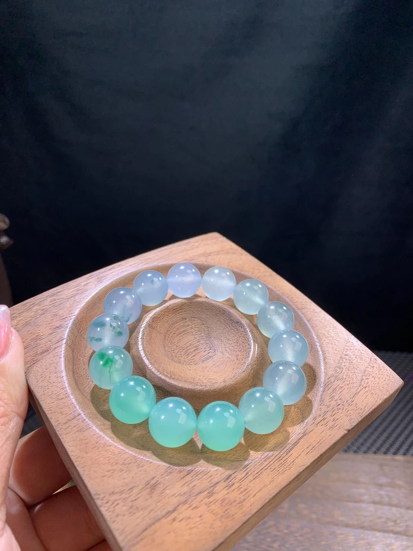 缅甸翡翠A货种水彩色冰绿手串圆珠