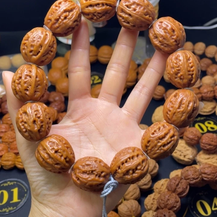 文玩核桃手串荔枝纹