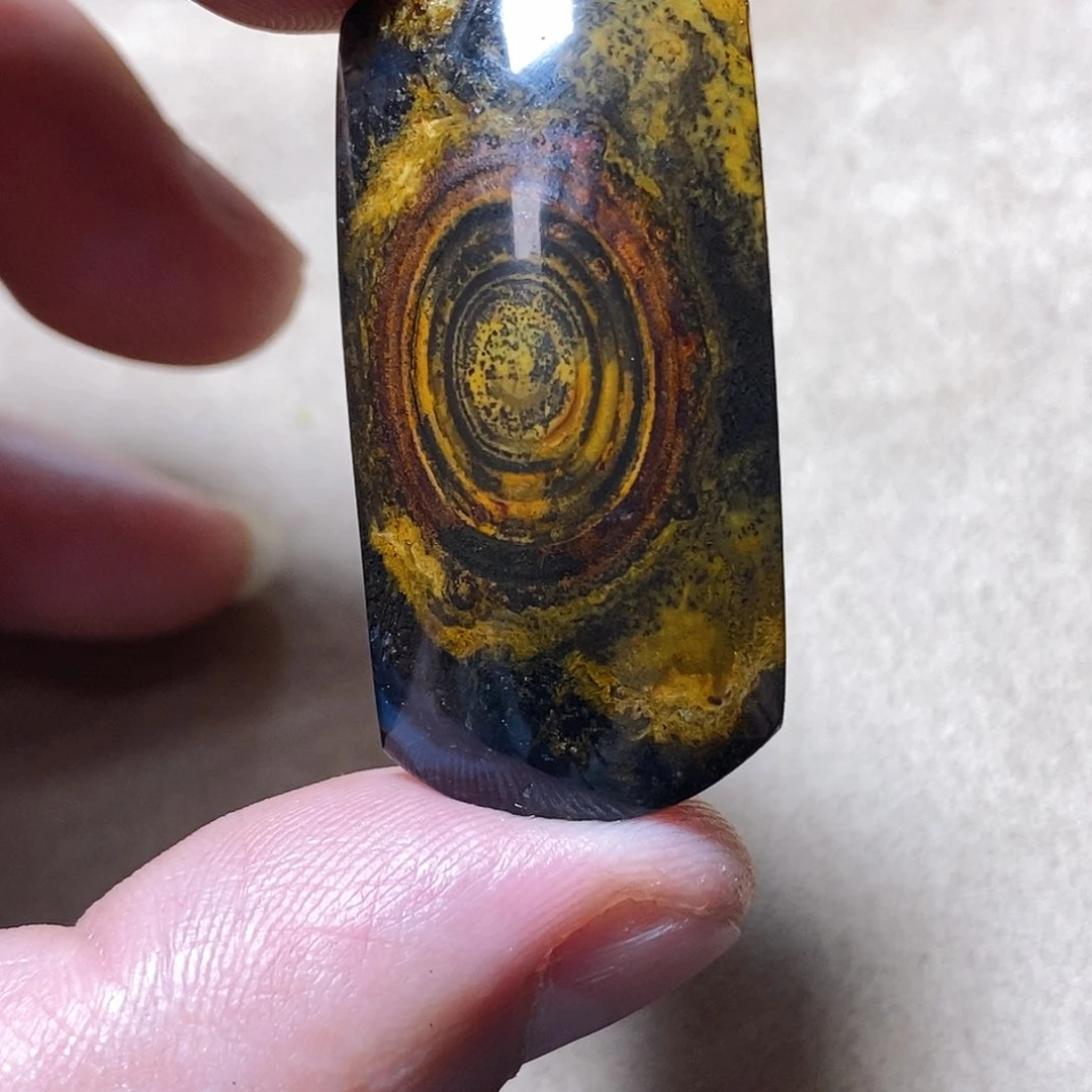 玛瑙/玉髓颈饰未镶嵌风****寒