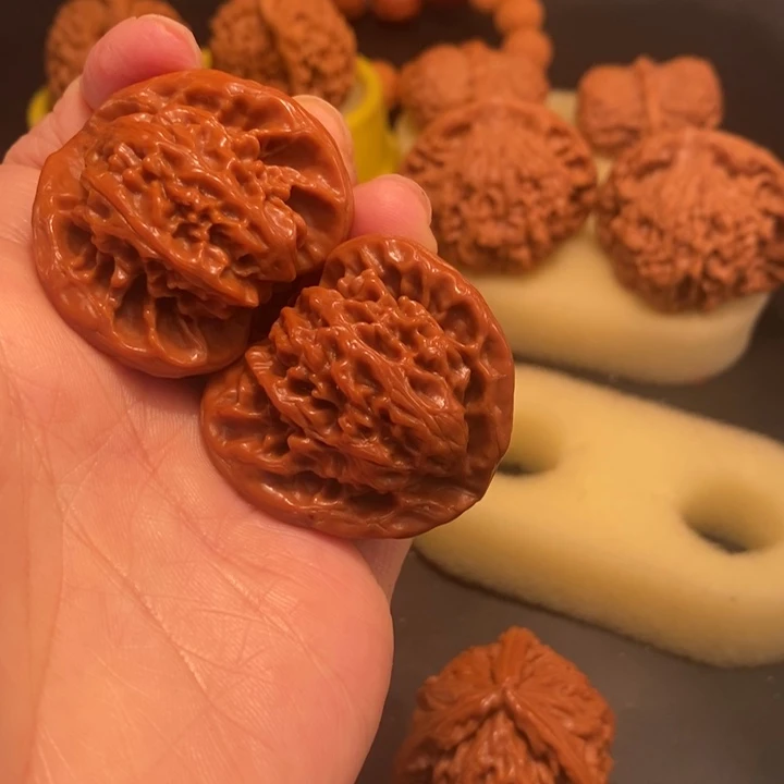 文玩核桃吊坠那**水工艺核桃