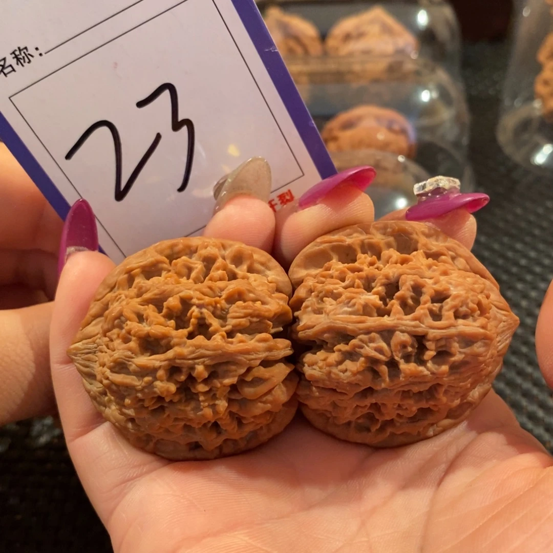 文玩核桃吊坠23满天星41尺全品