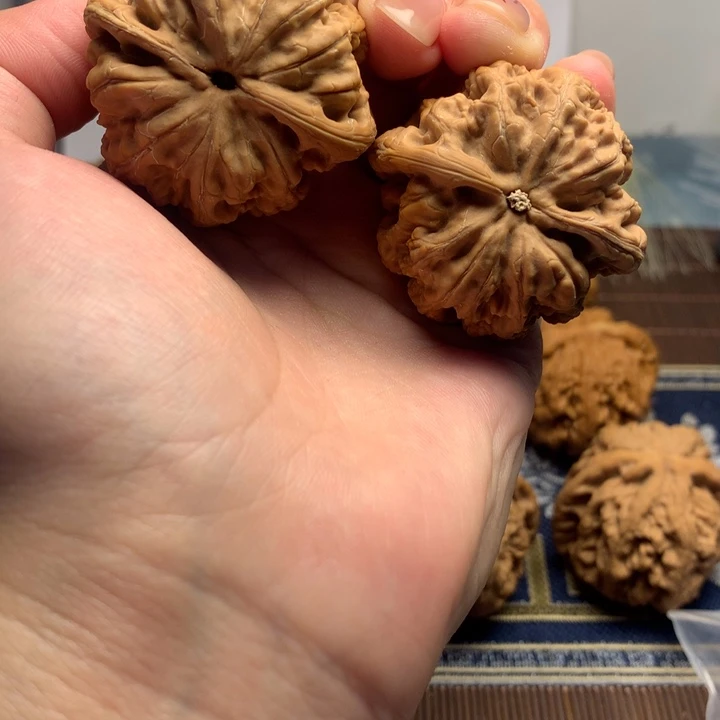吊坠文玩核桃茶*道粗筋