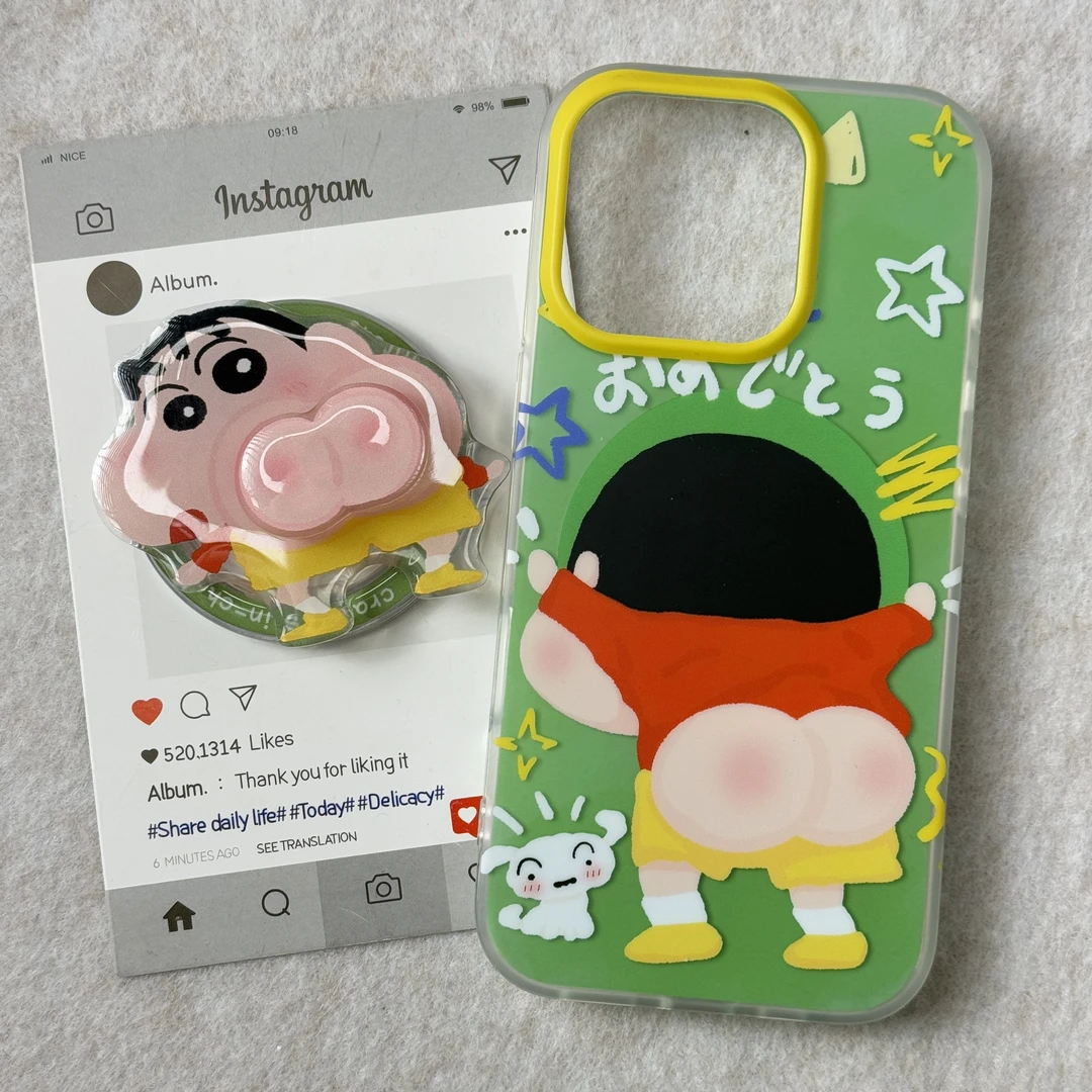 可爱蜡笔小新扭屁股磁吸转转乐支架适用苹果14手机壳卡通16pr防摔