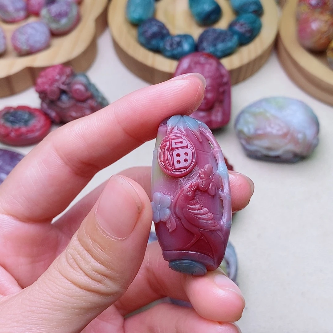 凉***哥未镶嵌玛瑙/玉髓珠宝奇石盐源玛瑙定制
