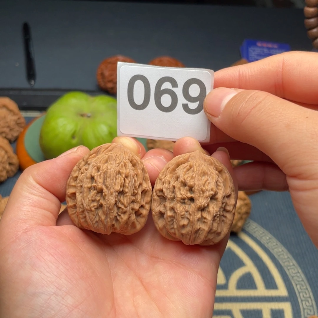 吊坠文玩核桃34全品虎头069号