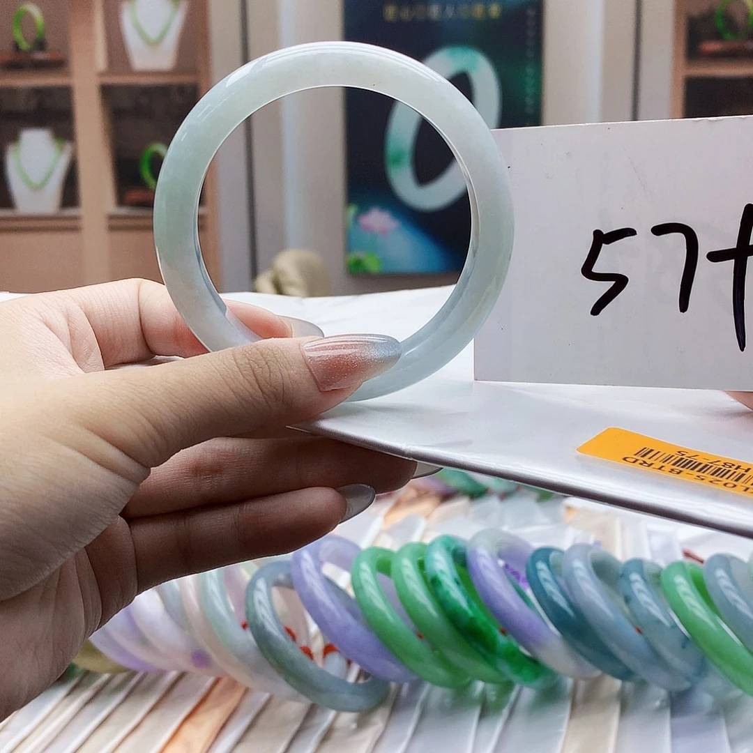 未镶嵌手镯翡翠bbhb