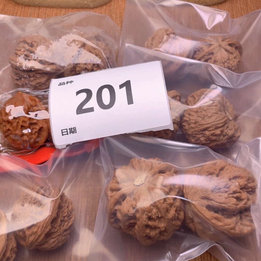 文玩核桃把件201号6对带练手粗筋