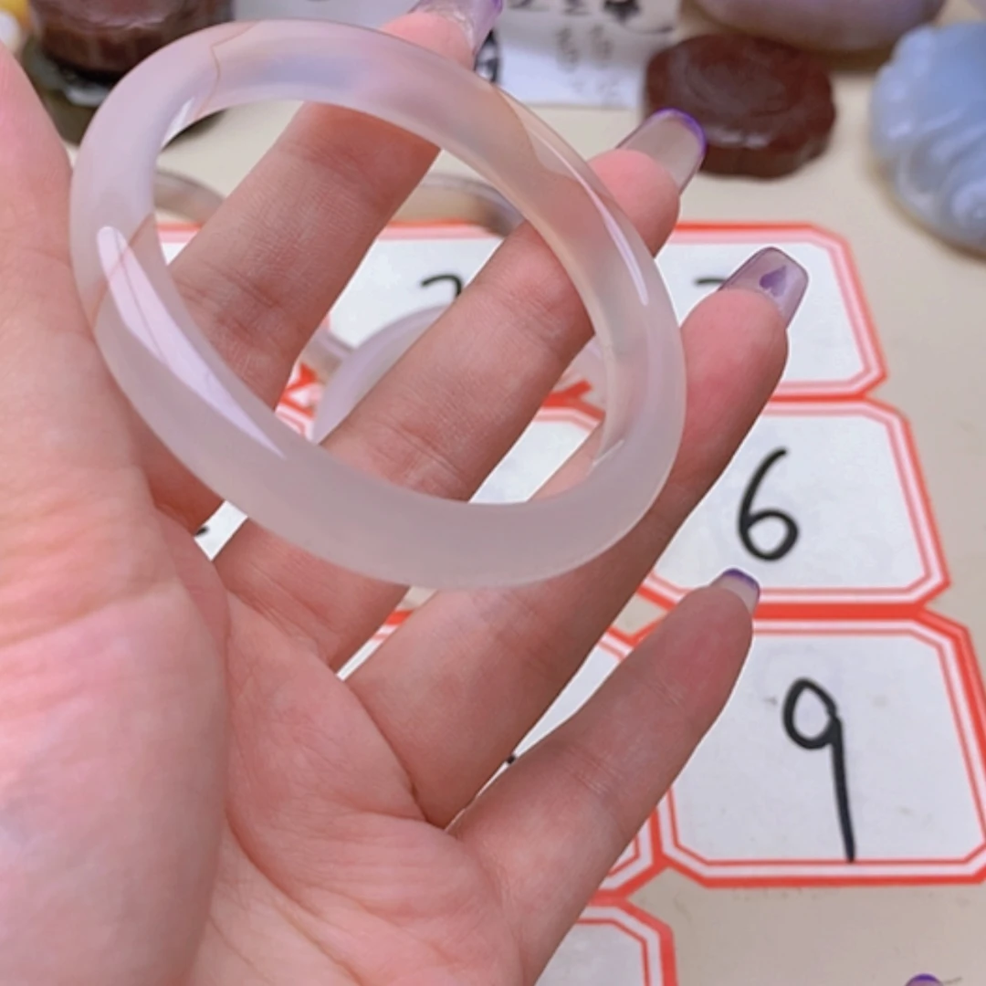 【闪购商品】玛瑙/玉髓未镶嵌珠宝半成品宝*