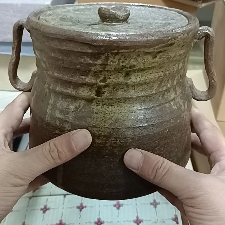 盖子瑕疵放漏！！！！