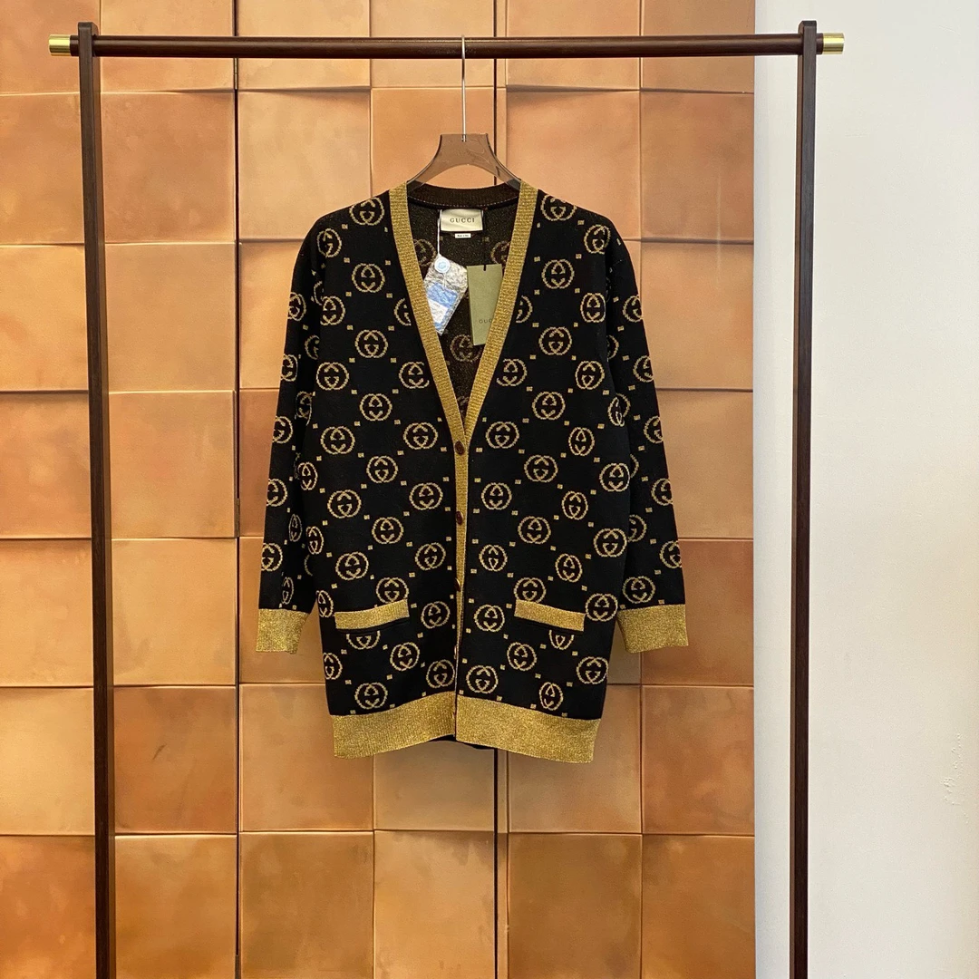 全新未使用 GUCCI/古驰 黑金双G满印金扣羊毛针织开衫/m码29677