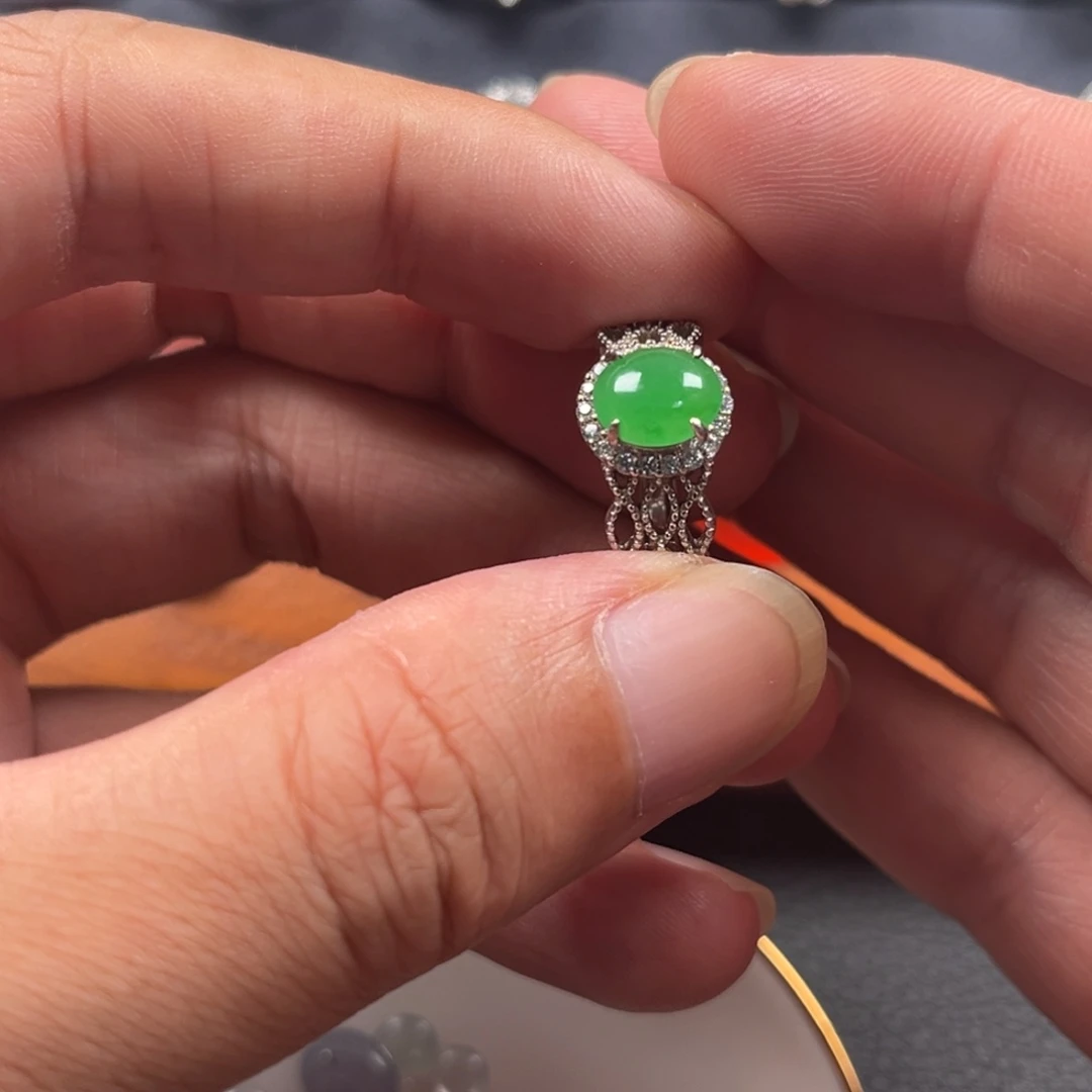 翡翠银S925镶嵌戒指缅甸翡翠A货