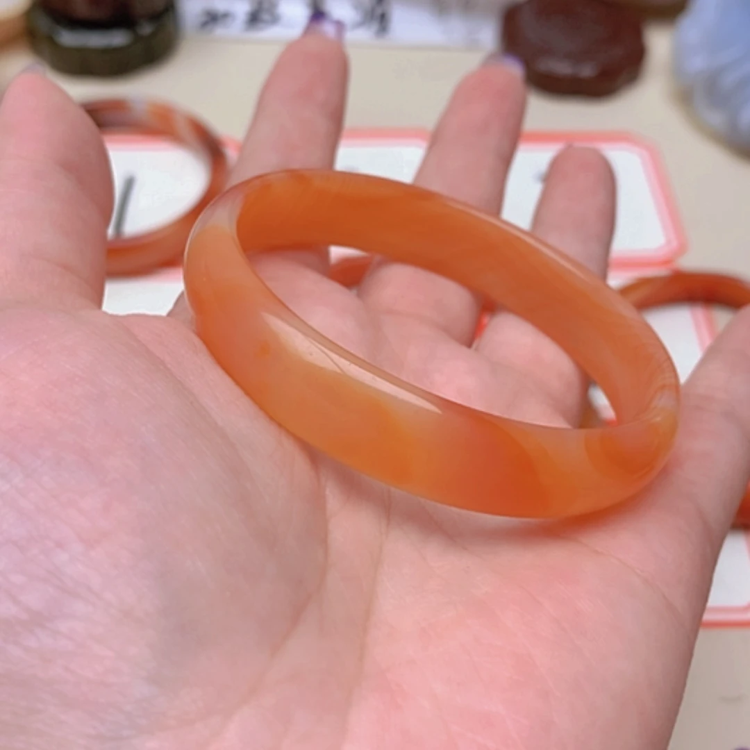 【闪购商品】玛瑙/玉髓未镶嵌珠宝半成品t**a