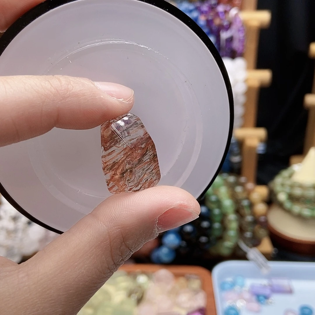 水晶手串未镶嵌?*随形