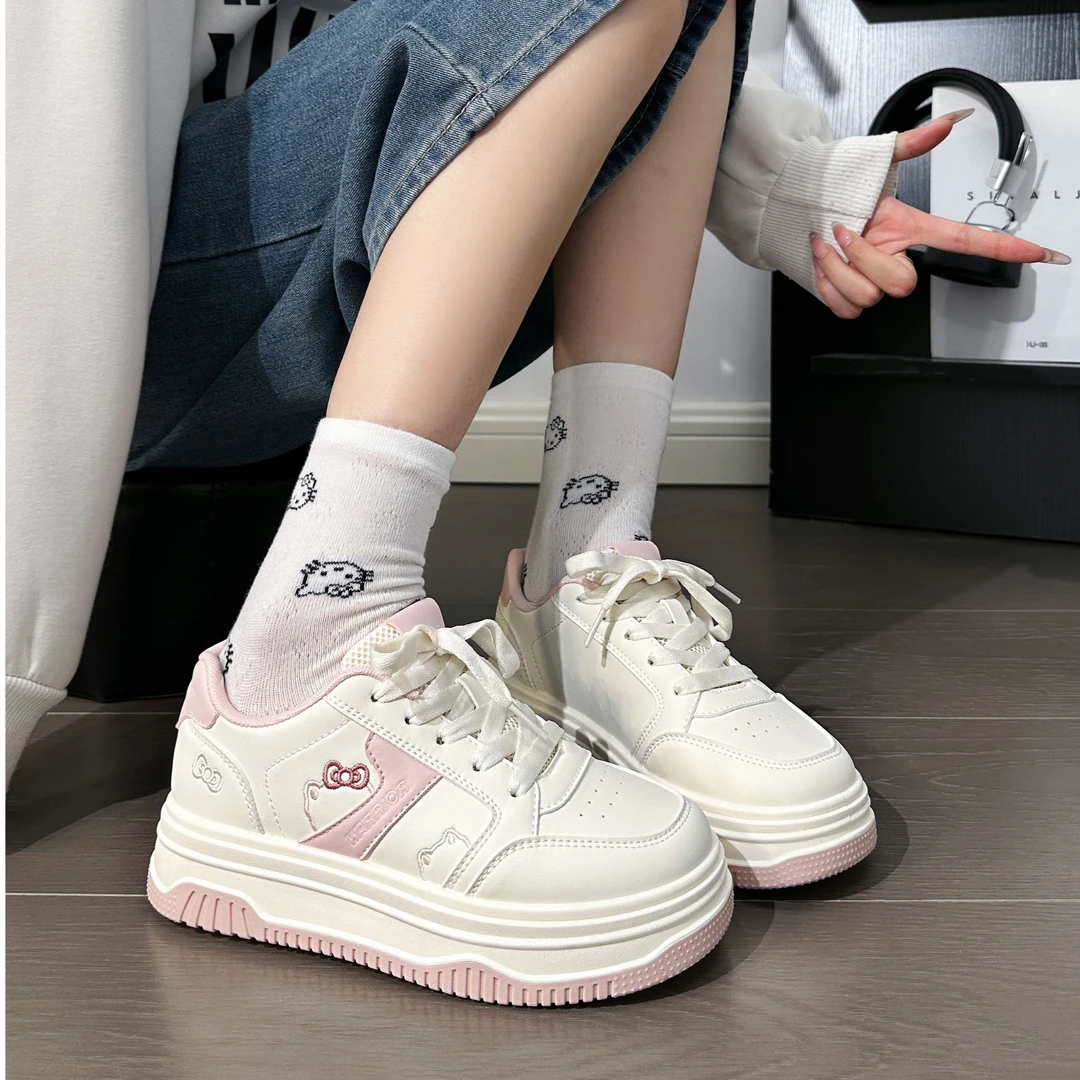 回力爆款板鞋女2025秋季新款韩版小众初中生面包鞋厚底轻便小白鞋