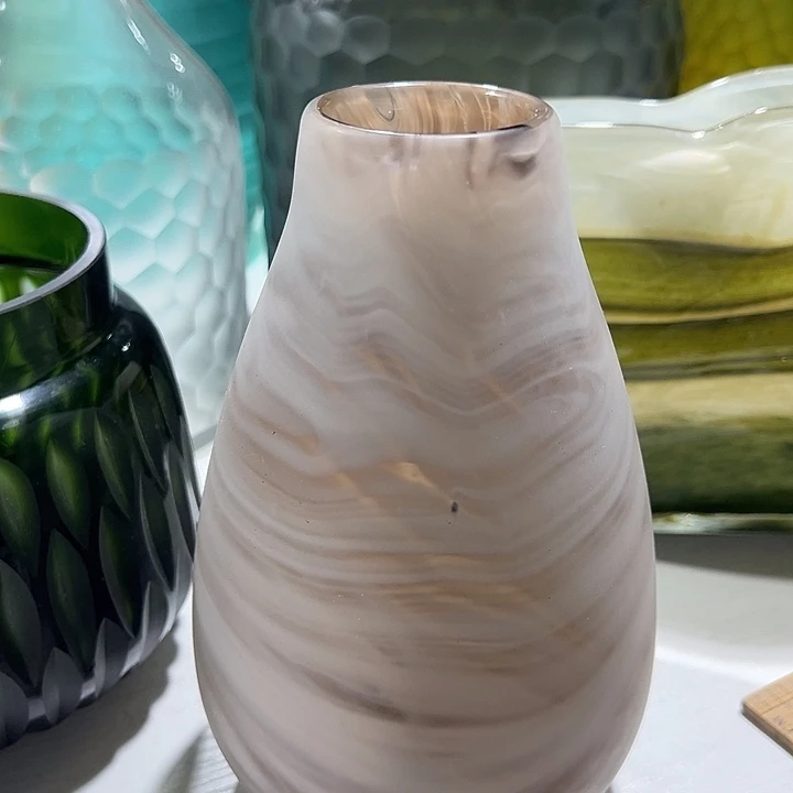 咖色磨砂花瓶花器高19口5