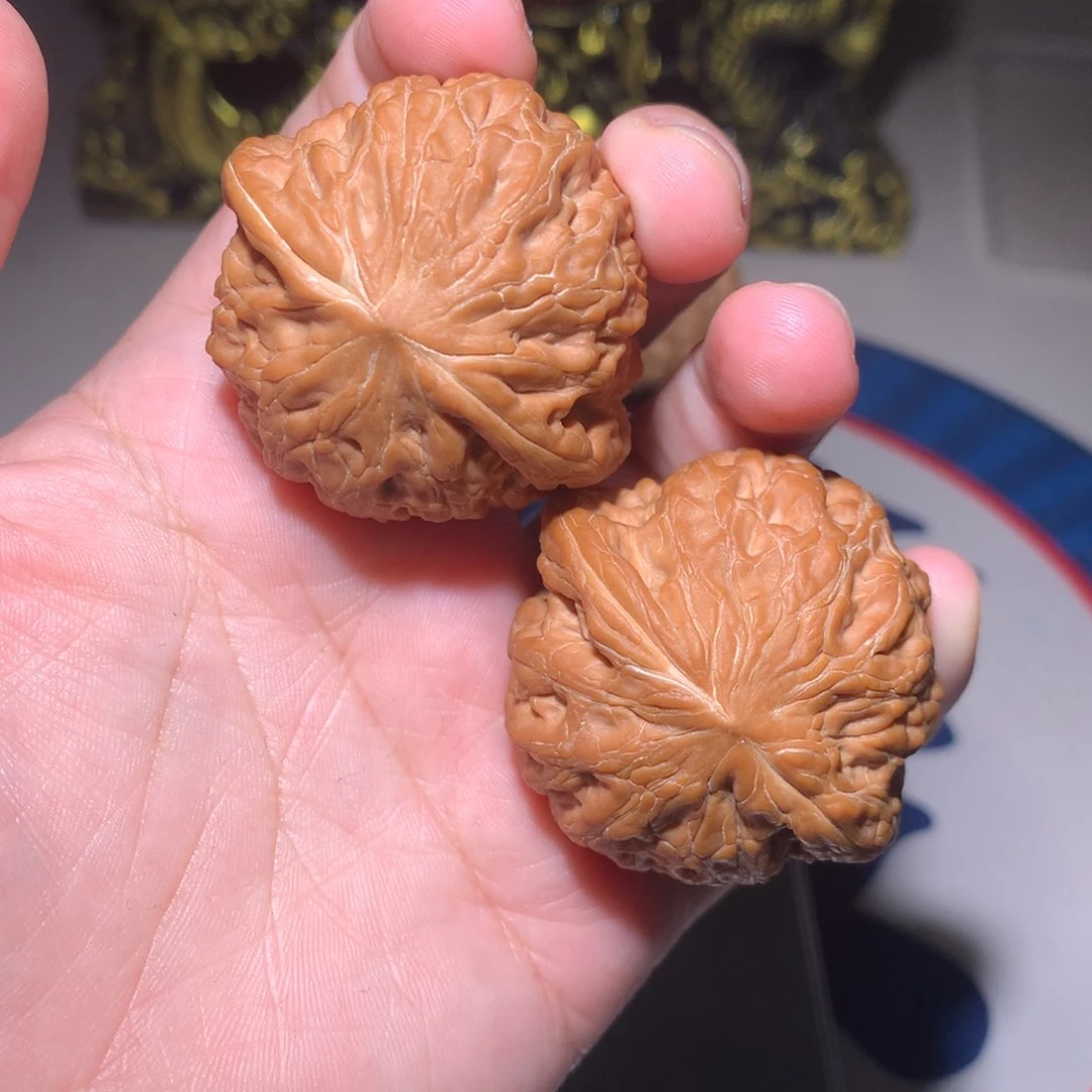 文玩核桃把件不****明铁锤42