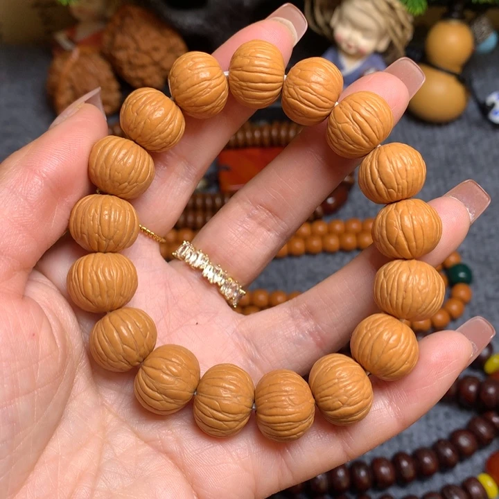 猴头核桃吊坠菩提