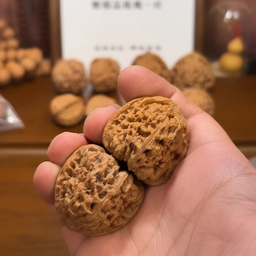 吊坠文玩核桃三角南疆