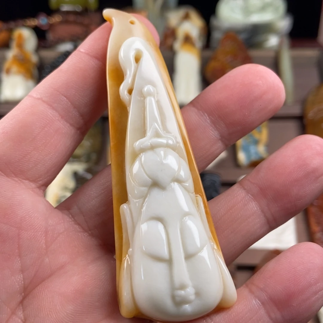 未镶嵌岫玉手把件
