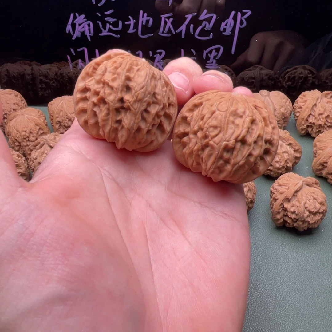 把件核桃41全品肉球磨盘