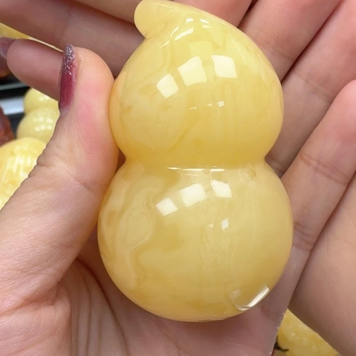 紫***薏琥珀未镶嵌珠宝奇石吊坠