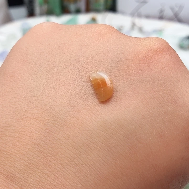 颈饰未镶嵌翡翠木梳橘红色