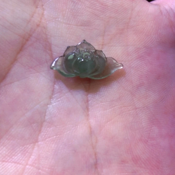 翡翠未镶嵌颈饰天然翡翠A货