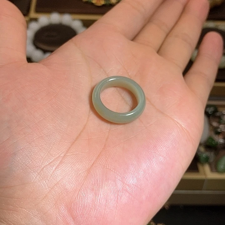 【闪购商品】未镶嵌戒圈和田玉