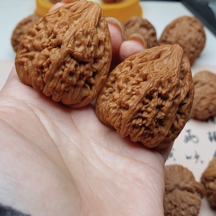 把件文玩核桃Z**y虎头王40