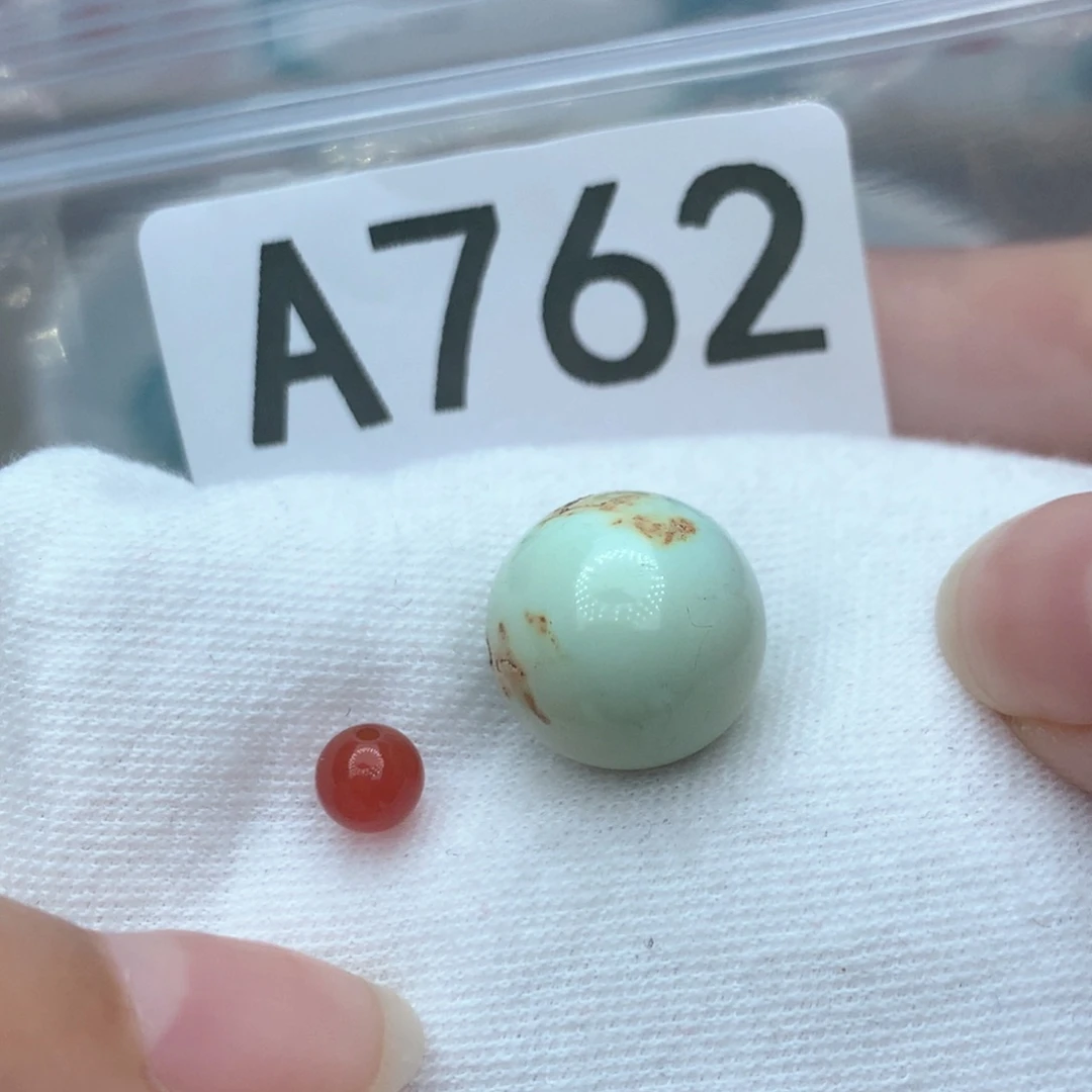 未镶嵌南红玛瑙珠宝奇石
